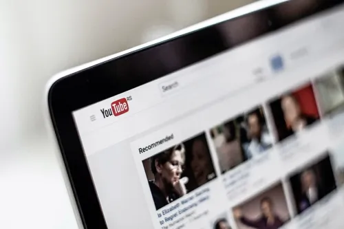 YouTube: opzioni di visibilità di un video
