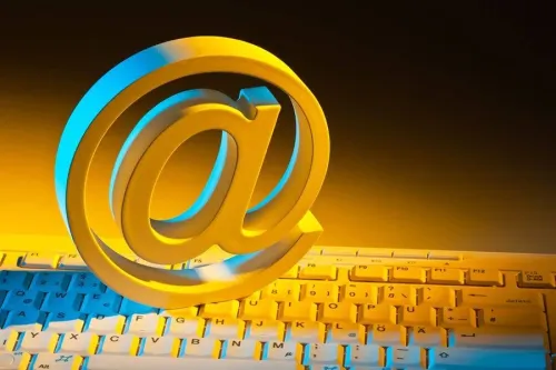 Quali dati inserire per valorizzare la firma delle email