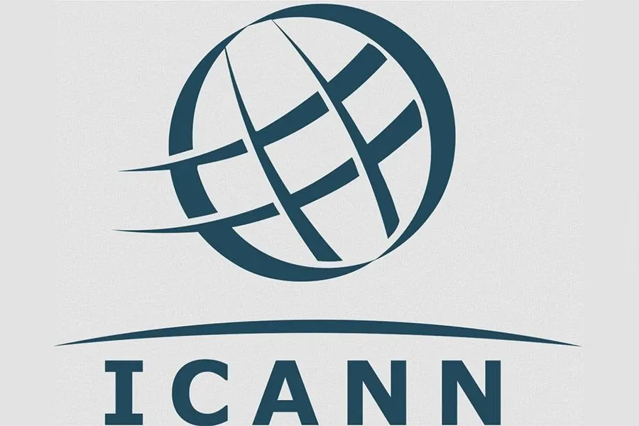 E' una mail inviata dall'ICANN con lo scopo di dare la possibilità ai titolari dei domini di segnalare eventuali inesattezze nelle informazioni nel database WHOIS.