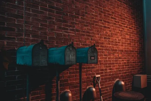 Delivery Status Notification